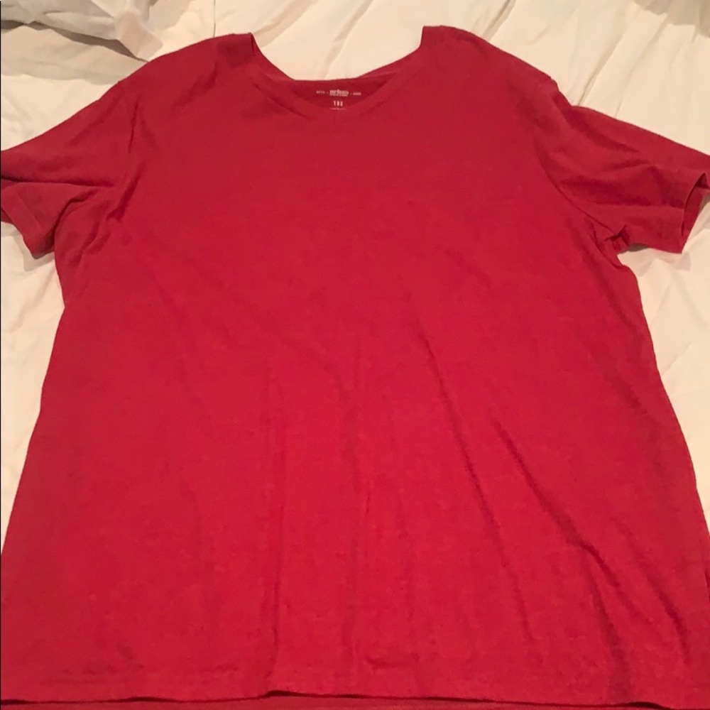Men’s V-neck